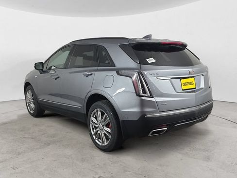 Certified 2022 Cadillac XT5 Sportv w/ Technology Package AWD/4WD image 3
