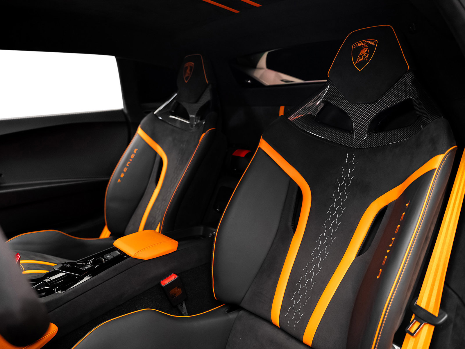 Used 2023 Lamborghini Huracan Tecnica RWD image 34