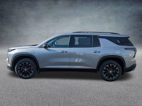New 2026 Chevrolet Traverse LT w/ Sun and Wheel Package FWD image 6