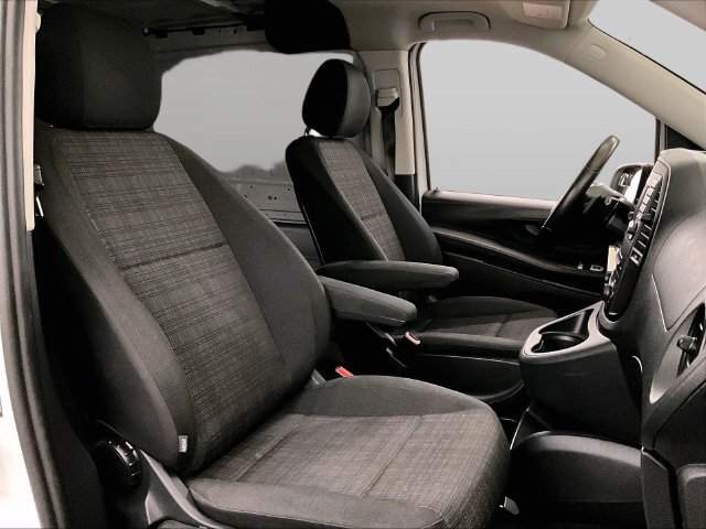 Used 2020 Mercedes-Benz Metris image 7
