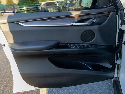 Used 2018 BMW X5 xDrive35i image 16