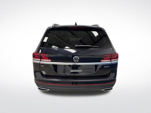Used 2022 Volkswagen Atlas SE w/ Black Wheel Package image 12