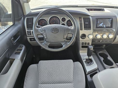 Used 2013 Toyota Tundra 2WD CrewMax w/ Tow Pkg image 39