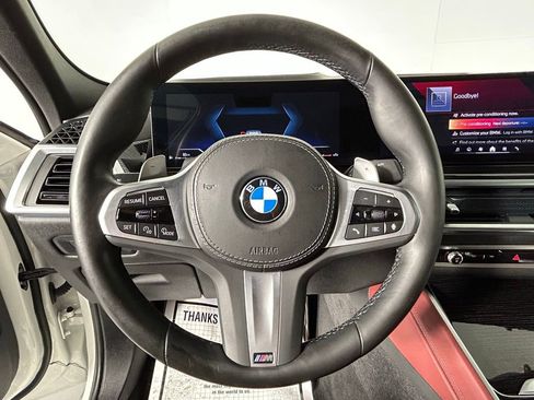 Used 2024 BMW X6 xDrive40i w/ Executive Package image 29