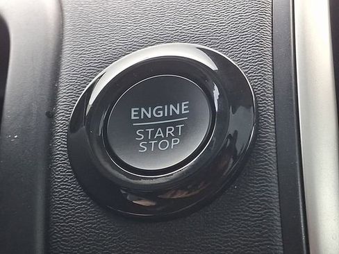 Used 2025 Ford Expedition Max Active AWD/4WD image 24