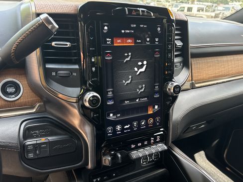 Used 2019 RAM 3500 Limited AWD/4WD image 27