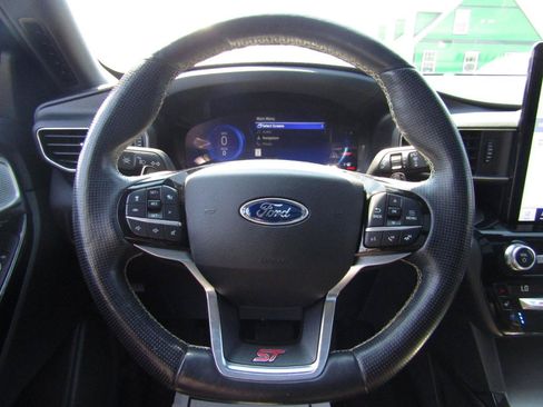 Used 2021 Ford Explorer ST w/ ST Street Pack AWD/4WD image 16