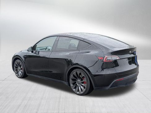 Used 2023 Tesla Model Y Long Range AWD/4WD image 5