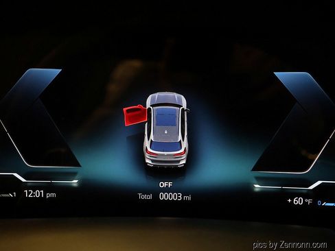 New 2026 BMW X5 xDrive50e w/ M Sport Package image 18