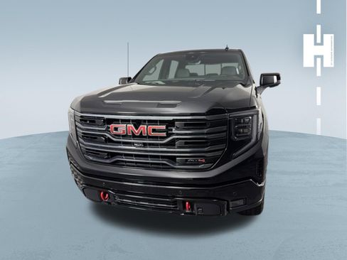 Used 2026 GMC Sierra 1500 AT4 w/ AT4 Premium Package AWD/4WD image 4