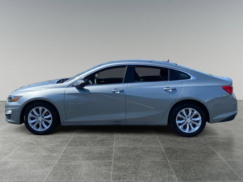 Used 2023 Chevrolet Malibu LT FWD image 2