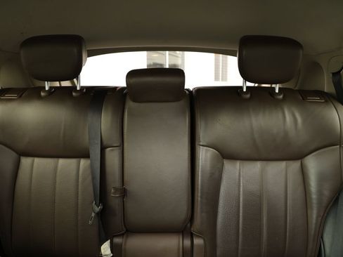 Used 2012 INFINITI FX35 AWD w/ Premium Pkg image 17
