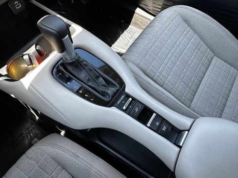 Used 2023 Honda HR-V LX image 27
