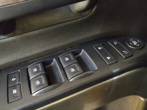 Used 2016 Chevrolet Silverado 1500 LT image 27