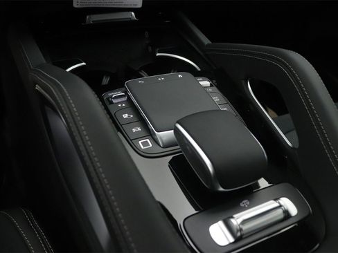 New 2026 Mercedes-Benz GLE 53 AMG 4MATIC image 7