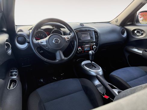 Used 2014 Nissan Juke SV w/ Navigation Package image 15