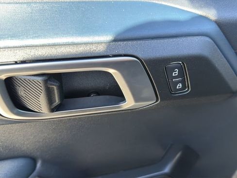 Certified 2025 Ford Bronco Heritage Edition image 20