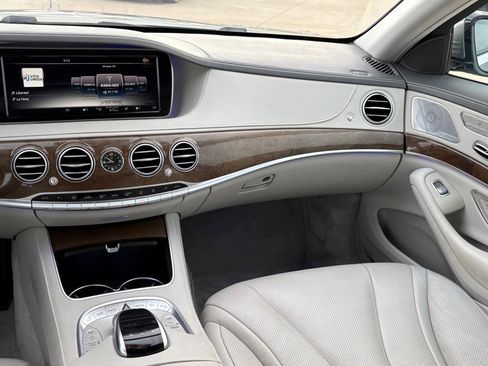 Used 2015 Mercedes-Benz S 550 Sedan image 14