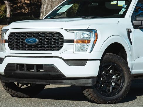 Used 2022 Ford F150 XL w/ STX Appearance Package image 2