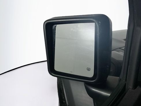 Used 2023 Jeep Wrangler Unlimited w/ 8.4" Radio Group AWD/4WD image 16