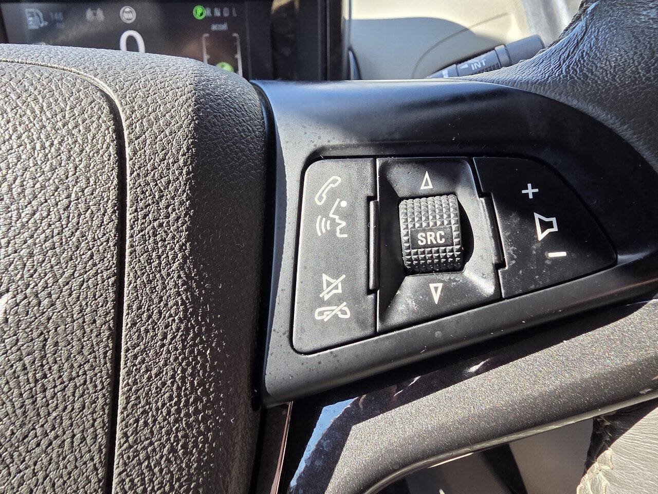 Used 2013 Chevrolet Volt w/ Enhanced Safety Package 2 FWD image 18