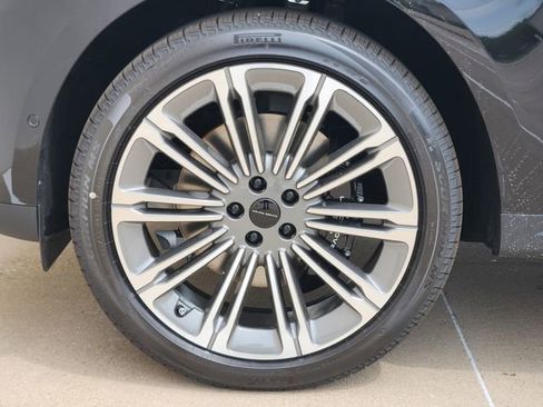 New 2026 Land Rover Range Rover Sport SE image 7