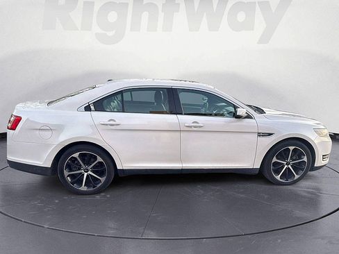 Used 2015 Ford Taurus SEL w/ Equipment Group 201A image 6