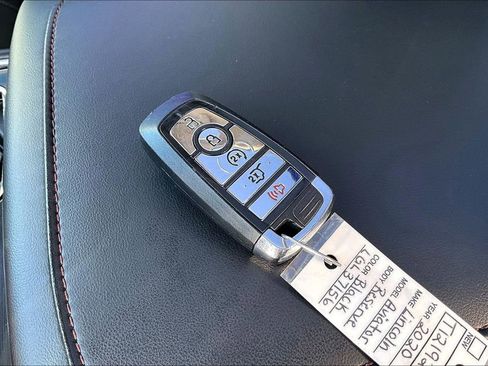 Used 2020 Lincoln Aviator Reserve w/ Equipment Group 202A AWD/4WD image 38