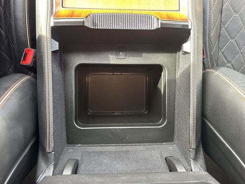 Used 2022 Jeep Grand Wagoneer Series III image 9