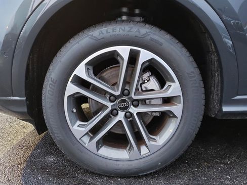 New 2025 Audi Q5 Premium Plus image 12