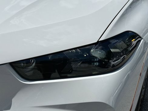 Used 2026 BMW X5 sDrive40i w/ M Sport Package image 32