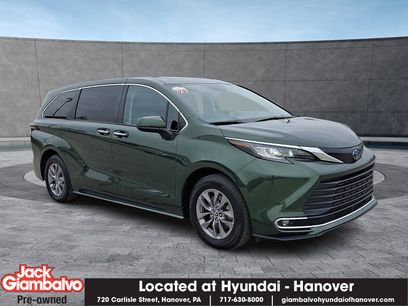 Used 2023 Toyota Sienna XLE