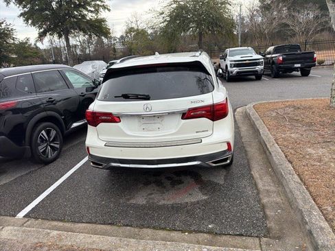 Used 2017 Acura MDX SH-AWD w/ Advance Package image 24