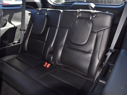 Certified 2023 Ford Explorer XLT w/ Equipment Group 202A image 11