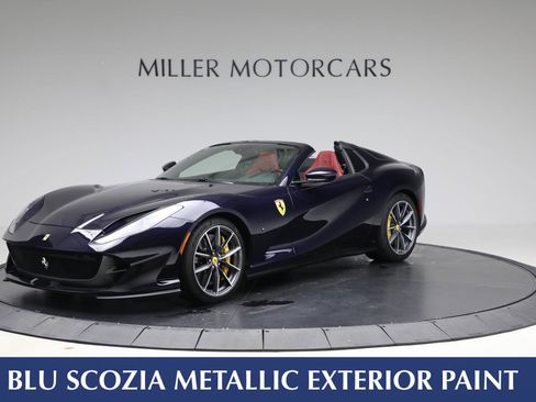 Certified 2022 Ferrari 812 GTS image 1