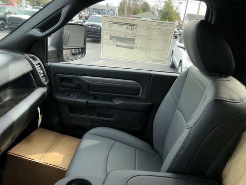 New 2026 RAM 4500 Tradesman image 29