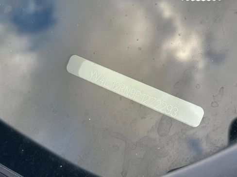 Certified 2023 Volvo XC60 B5 Plus w/ Climate Package image 3