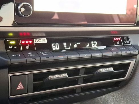New 2026 Toyota Camry SE FWD image 10