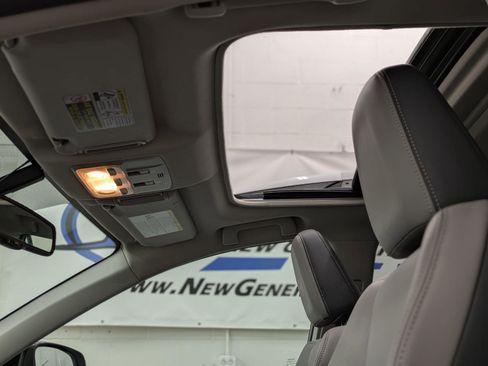 Used 2013 Toyota RAV4 Limited image 6