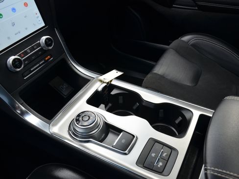 Used 2022 Ford Edge ST w/ Equipment Group 401A image 13