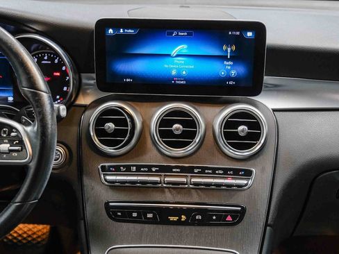 Certified 2022 Mercedes-Benz GLC 300 image 16