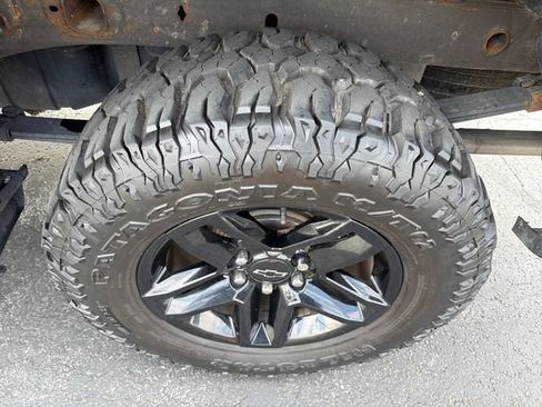 Certified 2020 Chevrolet Silverado 1500 Custom Trail Boss w/ Custom Convenience Package AWD/4WD image 25