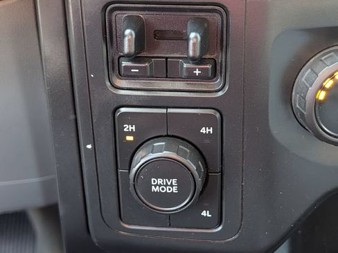 Used 2022 Ford F150 XL w/ Equipment Group 101A High AWD/4WD image 18