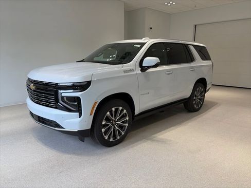 New 2026 Chevrolet Tahoe High Country AWD/4WD image 3
