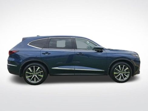Used 2025 Acura MDX w/ Technology Package FWD image 9