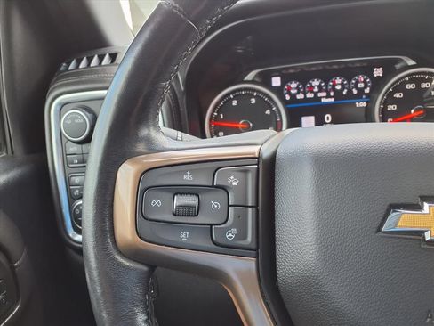 Used 2021 Chevrolet Silverado 2500 High Country AWD/4WD image 31