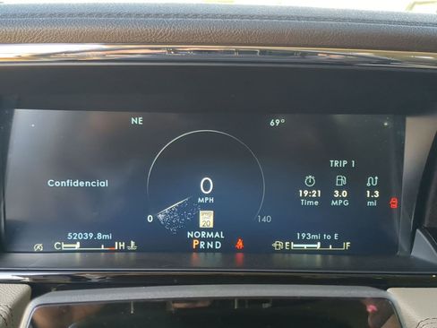 Used 2022 Lincoln Navigator Reserve image 14