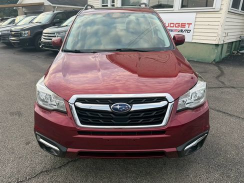 Used 2017 Subaru Forester 2.5i Limited AWD/4WD image 4