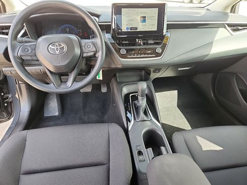 Used 2026 Toyota Corolla LE FWD image 15