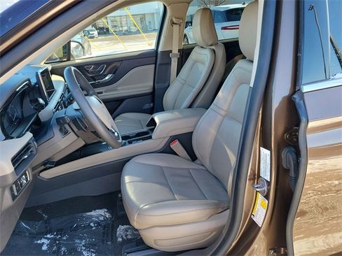 Used 2022 Lincoln Corsair FWD w/ Equipment Group 101A image 6